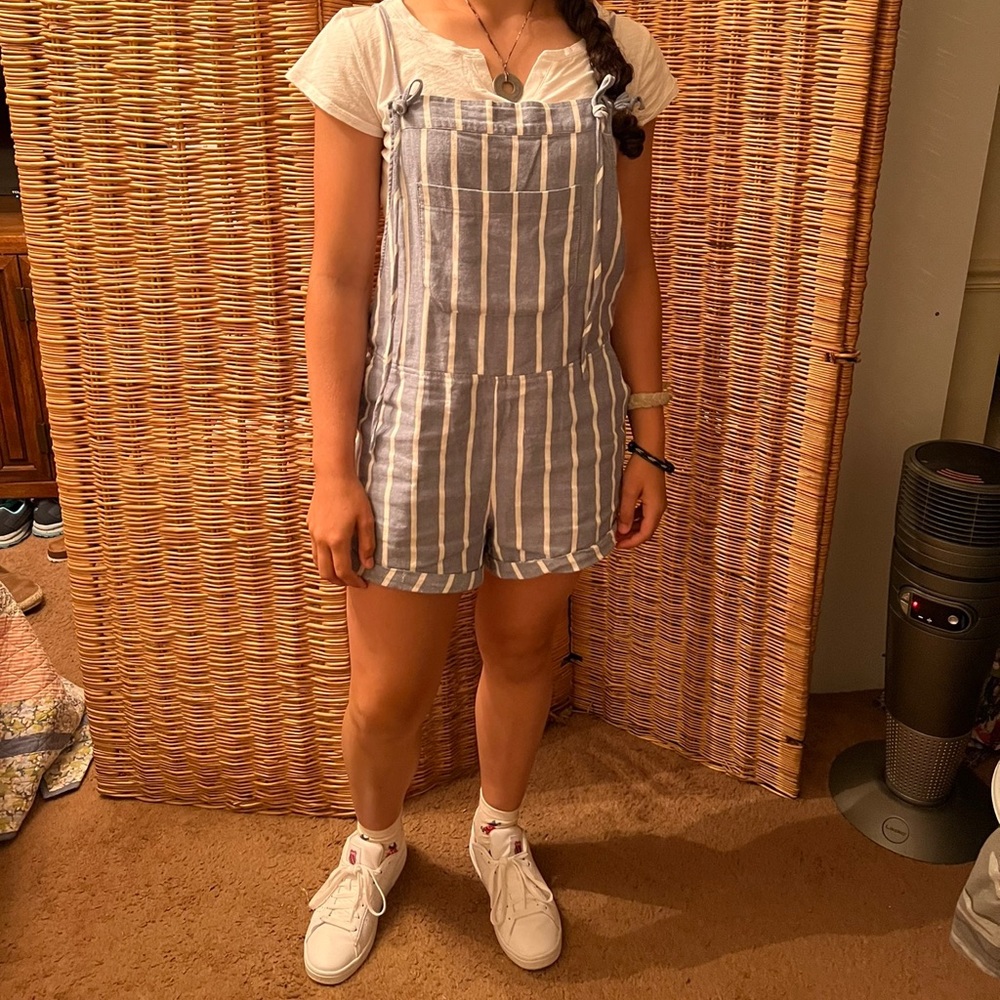 Cute Blue and White Striped Romper Medium